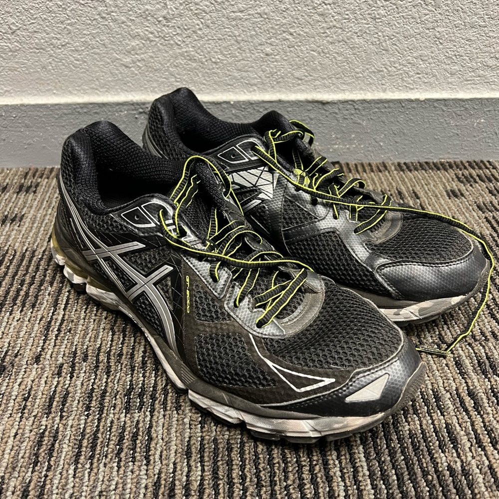 ASICS GT-2000 Running Shoe